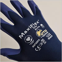 Dettaglio guanti ATG 34-274